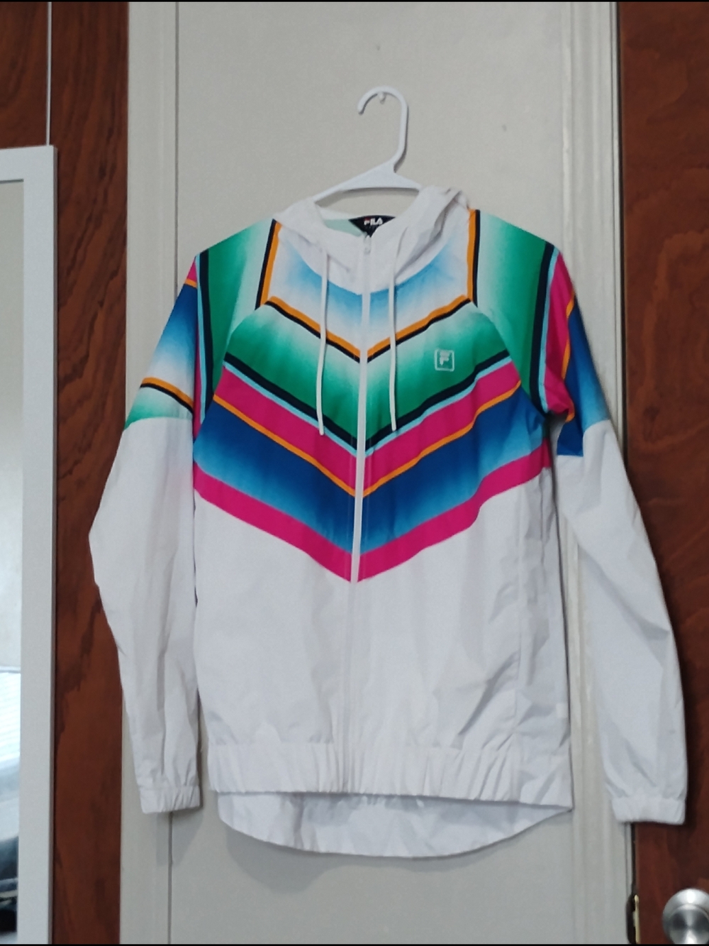 Fila Adult White Hoodie with Teal Blue Pink Yellow Chevron Accents Size Medium